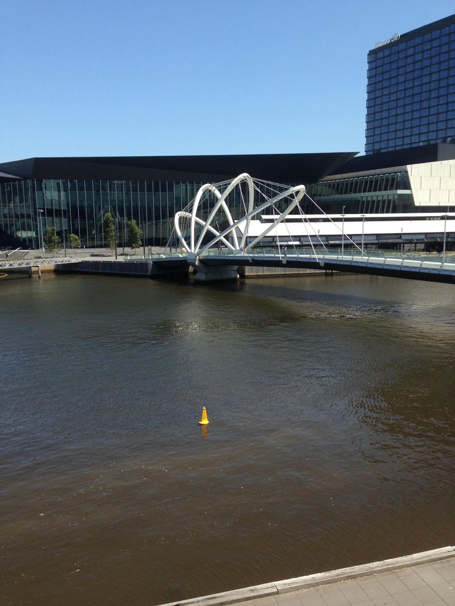 Waterfront Melbourne Apartments Extérieur photo